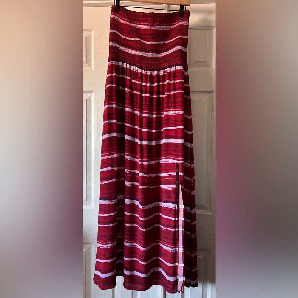 Strapless Maxi Dress with Pockets!